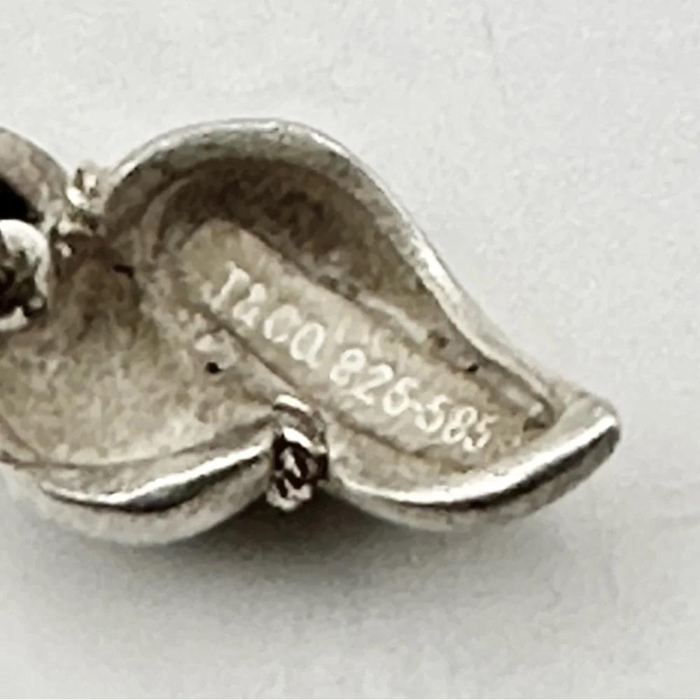 Tiffany & Co Sterling Silver & 14kt Twisted Shell  Stud Earrings - Picture 4 of 6